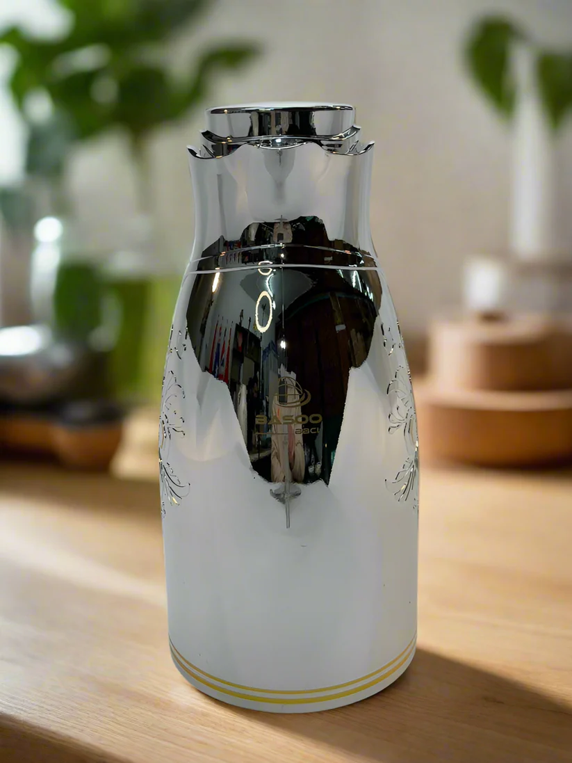 BASOO THERMOS/ VACUUM FLASK WHITE SILVER: 2500 ML, DOUBLE WALL INULATED, YOUR DRINK, ALWAYS AT THE PERFECT TEMPERATURE - Image 3