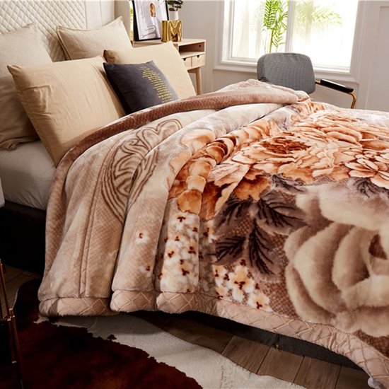 Basoo Luxe Winterfleece Deken – Dubbelzijdig Pluche Microvezel | Extra Dikke & Warme Bedsprei | Stijlvol Bloempatroon | 200x240 cm | 4 kg | Energiezuinig (Klasse A) - Image 2