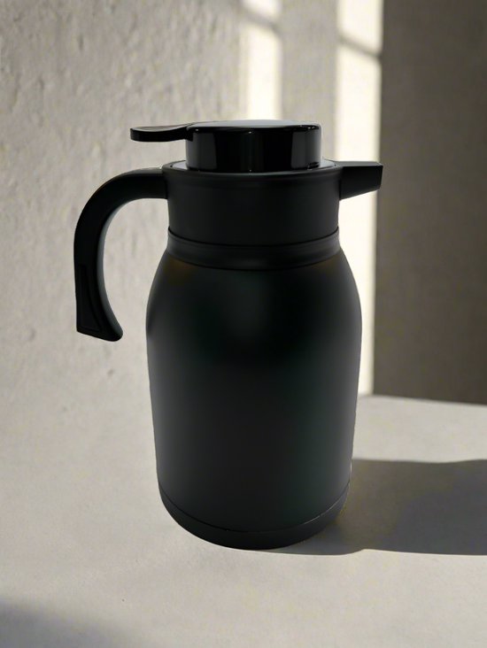 Basoo Thermos Vacuüm Flask Zwart: 2000 ml, Roestvrij Staal, Voor Jarenlang Plezier - Image 2
